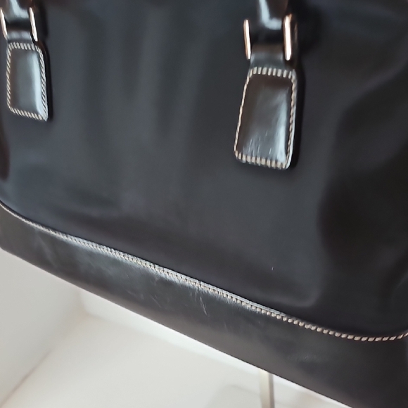 Caslon Black Shoulder Bag - Picture 3 of 9